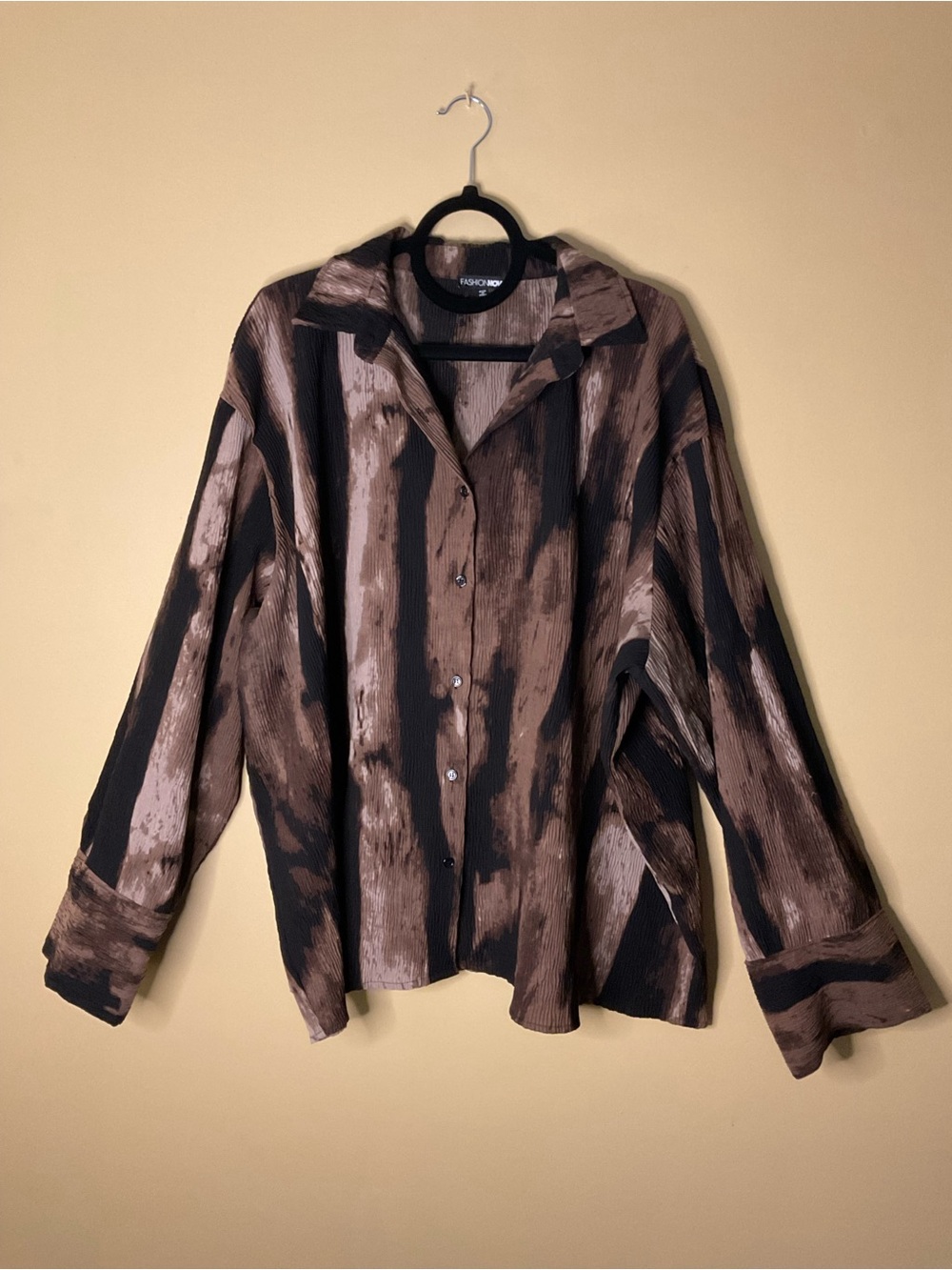 Fashion Nova Women's Brown & Black Striped Button-Up Blouse